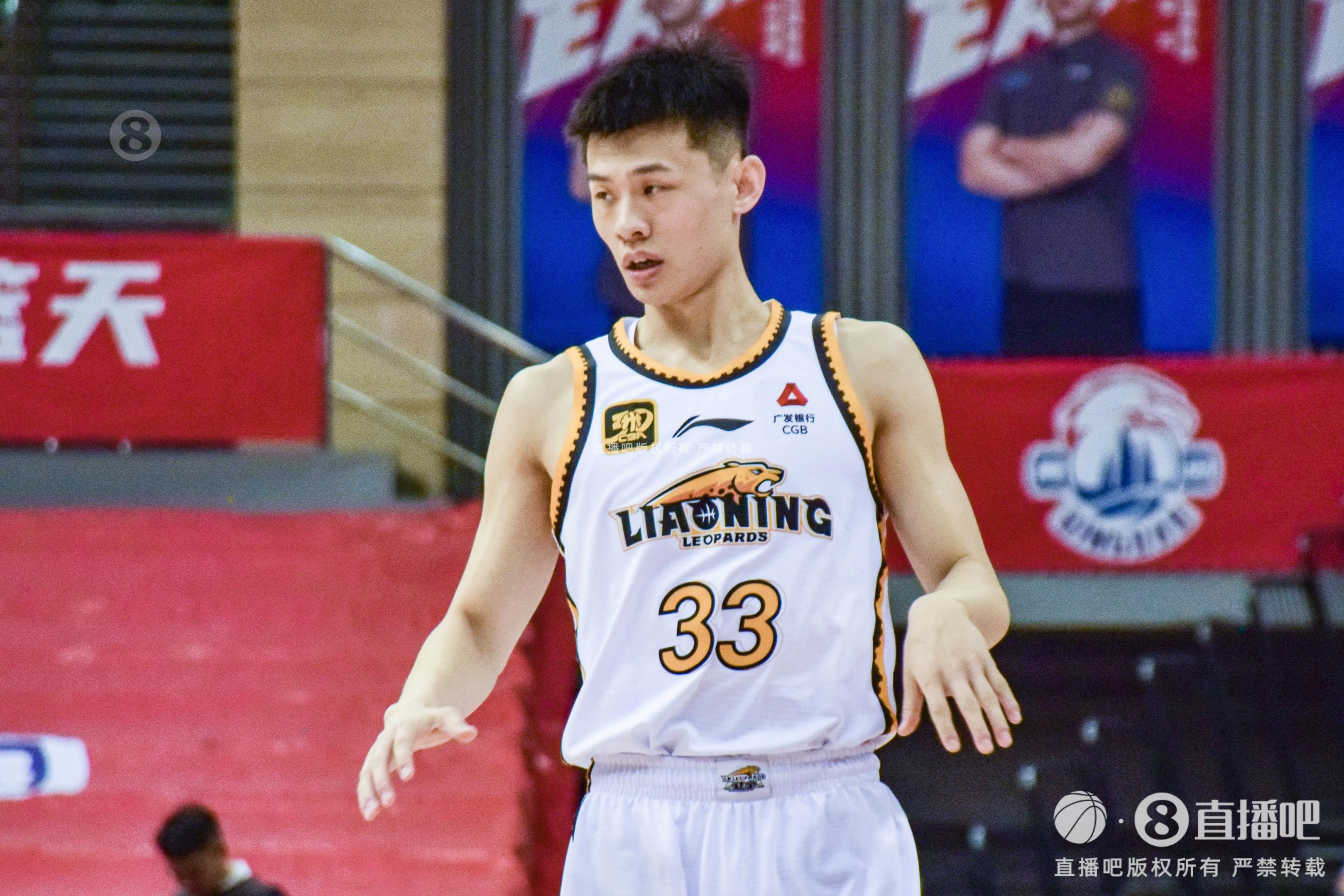 盡力了！王嵐嵚末節(jié)2記三分 全場18分鐘4中3拿到10分